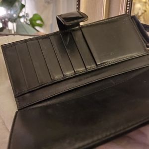 Gucci long wallet